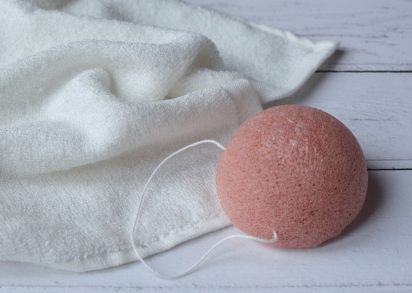 Konjac Sponge and Bamboo Cloth Gift Box Facial Care Cleansing and Exfoliation
